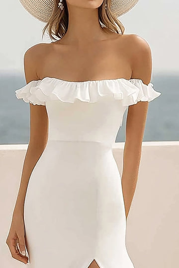Robe de vacances à volants en mousseline de soie blanche à épaules dénudées